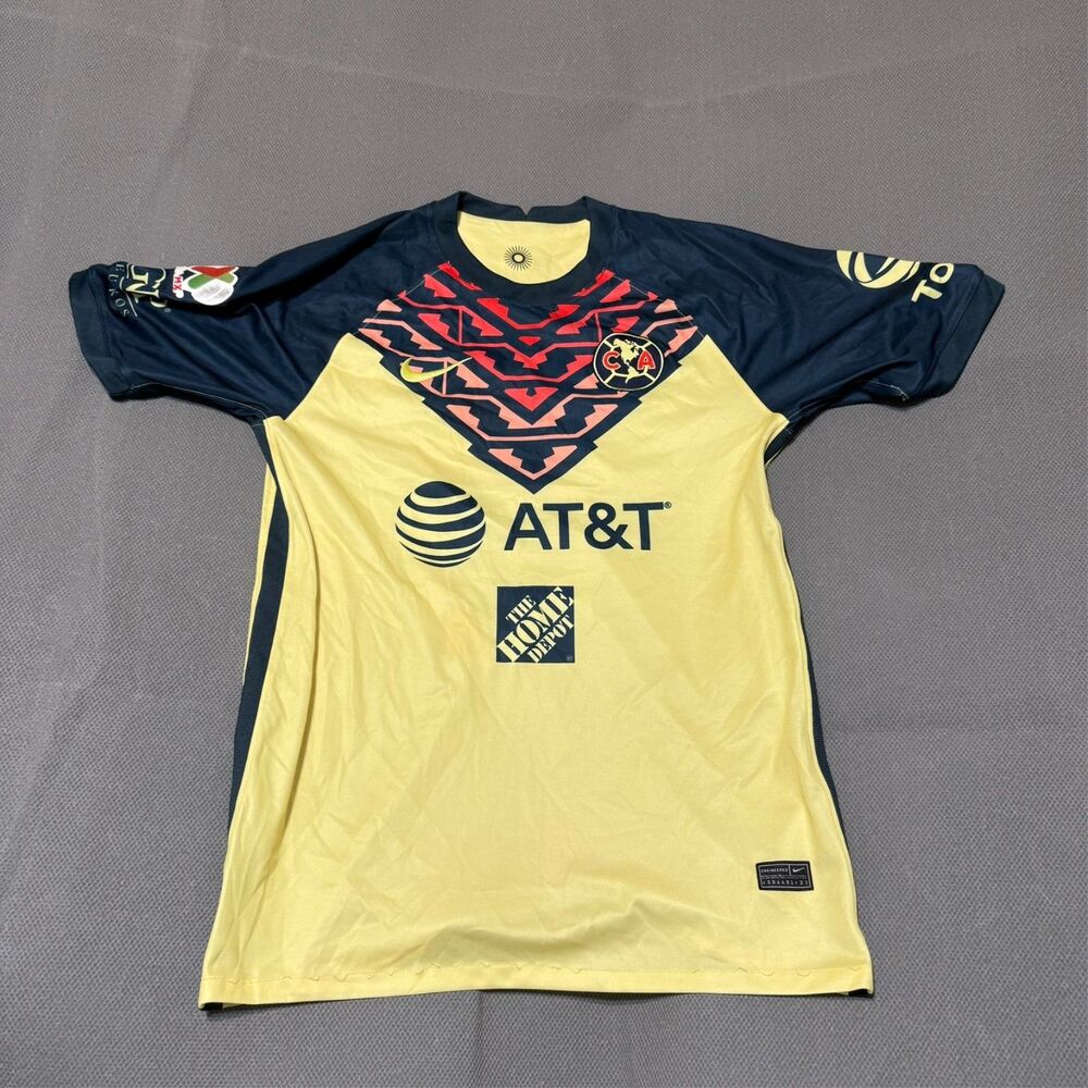 Nike Mens Club America Jersey Size XL 2021/22 Home Sebastian Cordova No 10